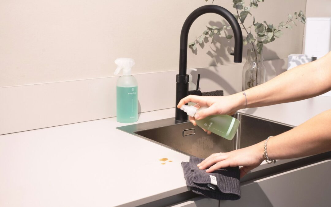Les produits essentiels pour le nettoyage Airbnb